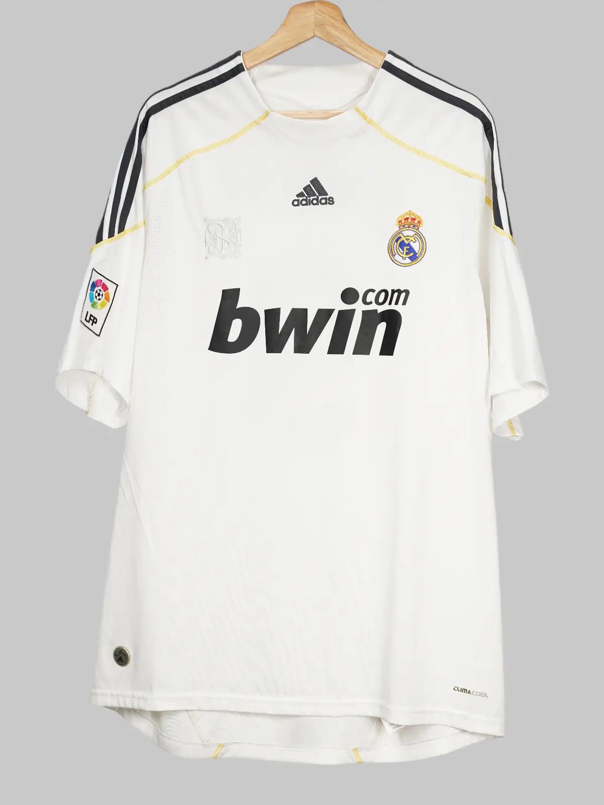 Real Madrid Home Shirt 2009/10 Ronaldo 9 (XL)