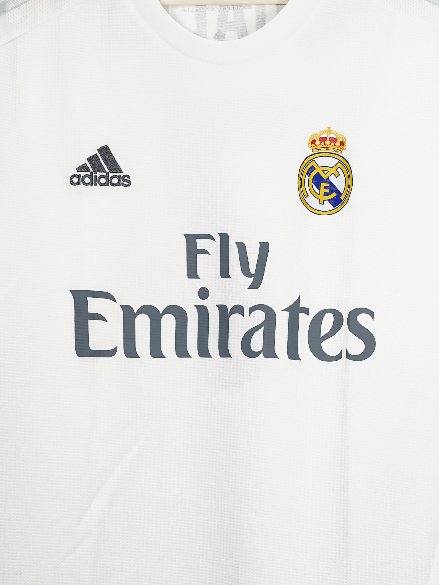 2015/16 Real Madrid Ronaldo #7 Home Shirt (XL) Adidas – First11
