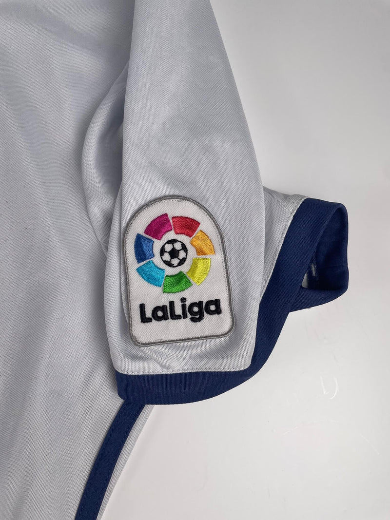 Real Madrid Home Shirt 2016/17 Bale 11 (L)
