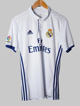 Real Madrid Home Shirt 2016/17 Bale 11 (M)