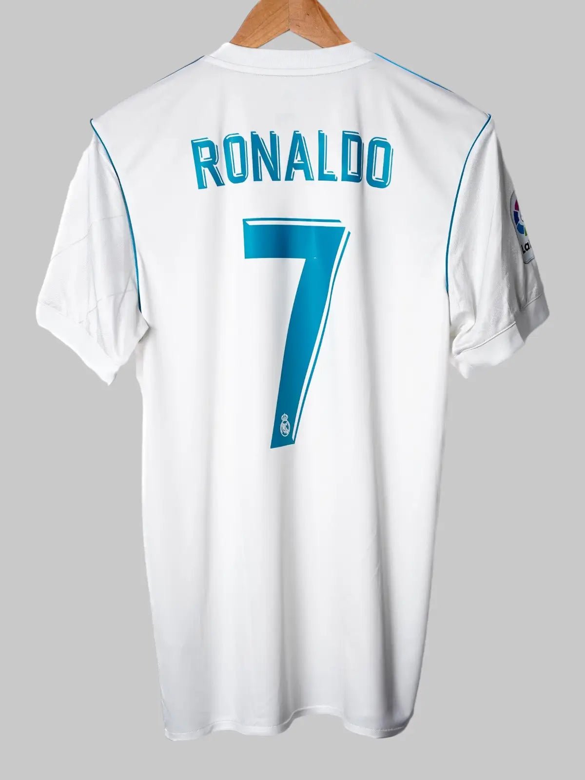 Real Madrid Home Shirt 2017/18 Ronaldo 7 (M)