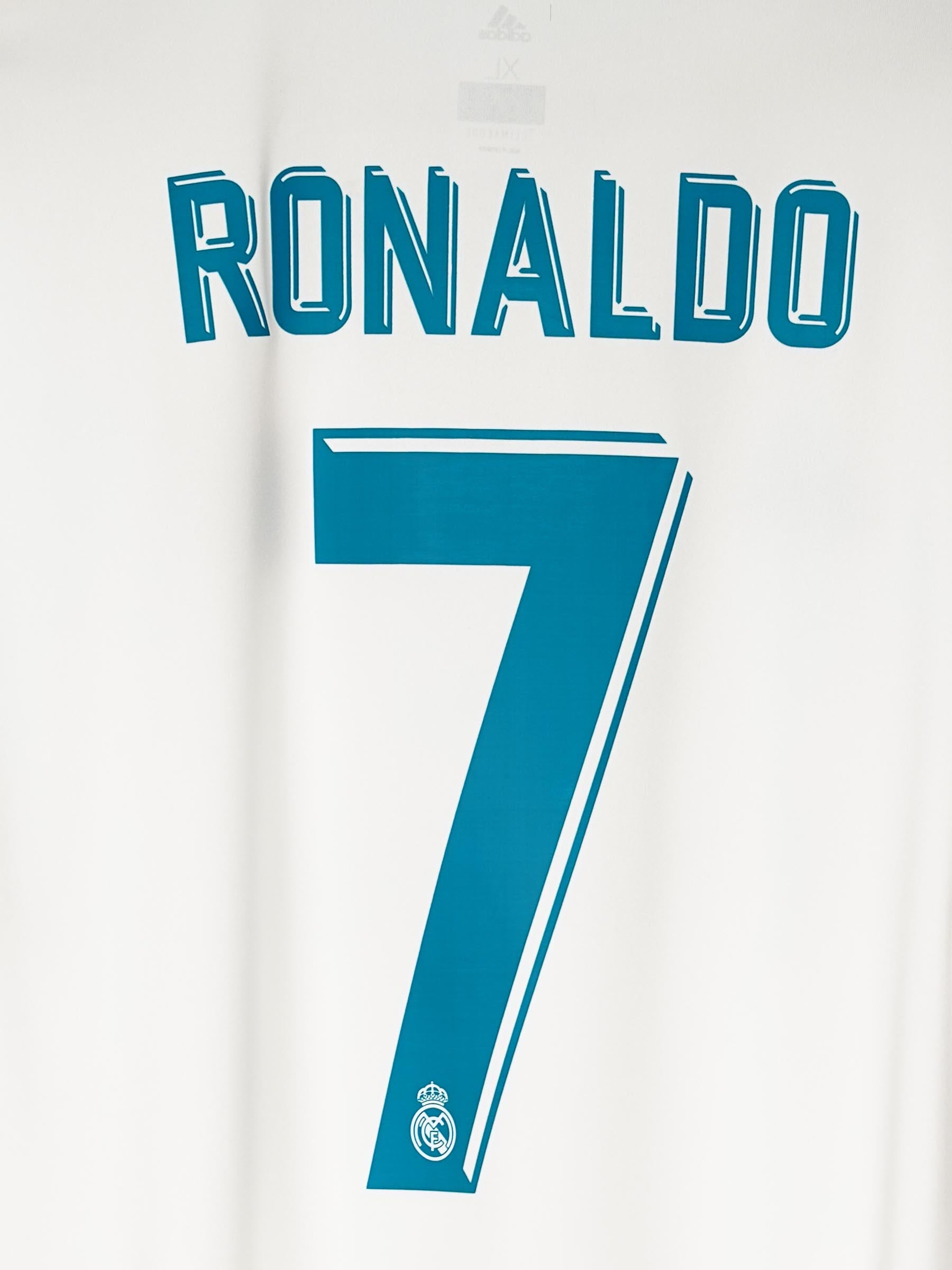 2017/18 Real Madrid Ronaldo #7 Home Shirt (XL) Adidas – First11