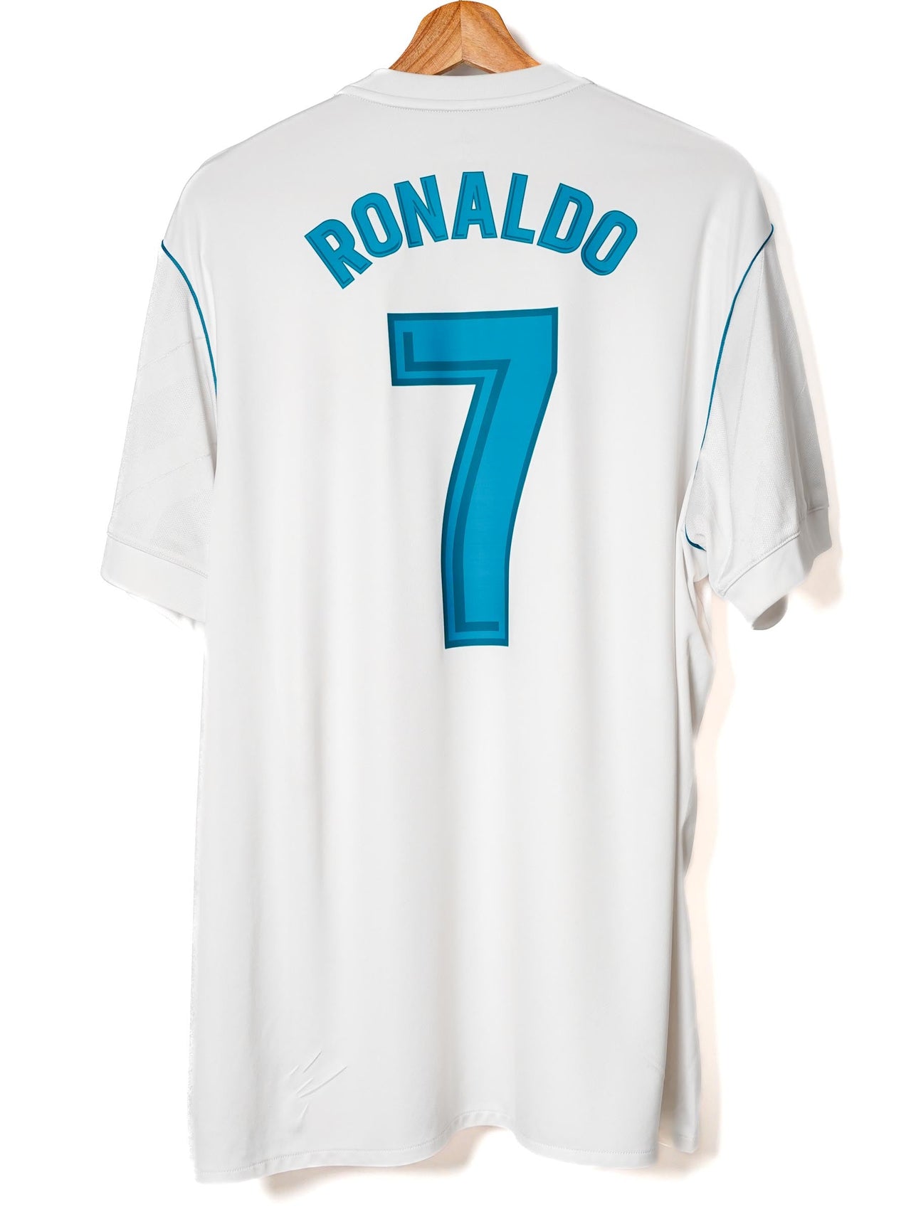 Real Madrid Home Shirt 2017/18 Ronaldo 7 (XL)
