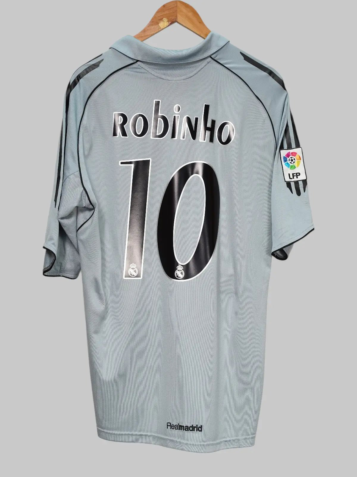 Real Madrid Third Shirt 2005/6 Robinho 10 (L)