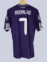 Real Madrid Third Shirt 2010/11 Ronaldo 7 (M)