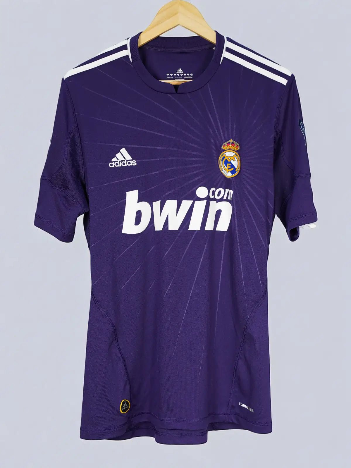 Real Madrid Third Shirt 2010/11 Ronaldo 7 (M)