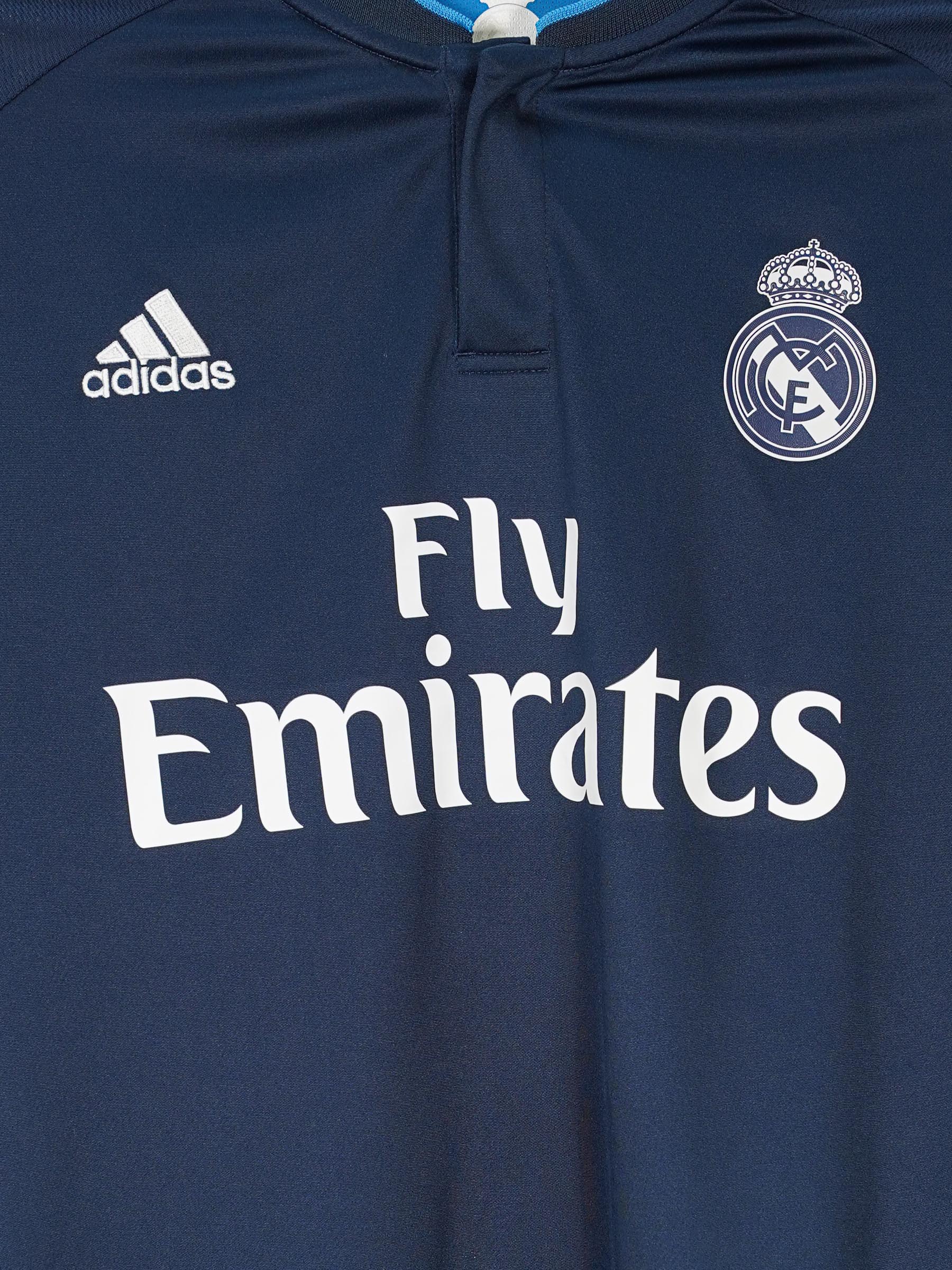 2015/16 Real Madrid Ronaldo #7 Third Shirt (XL) Adidas – First11