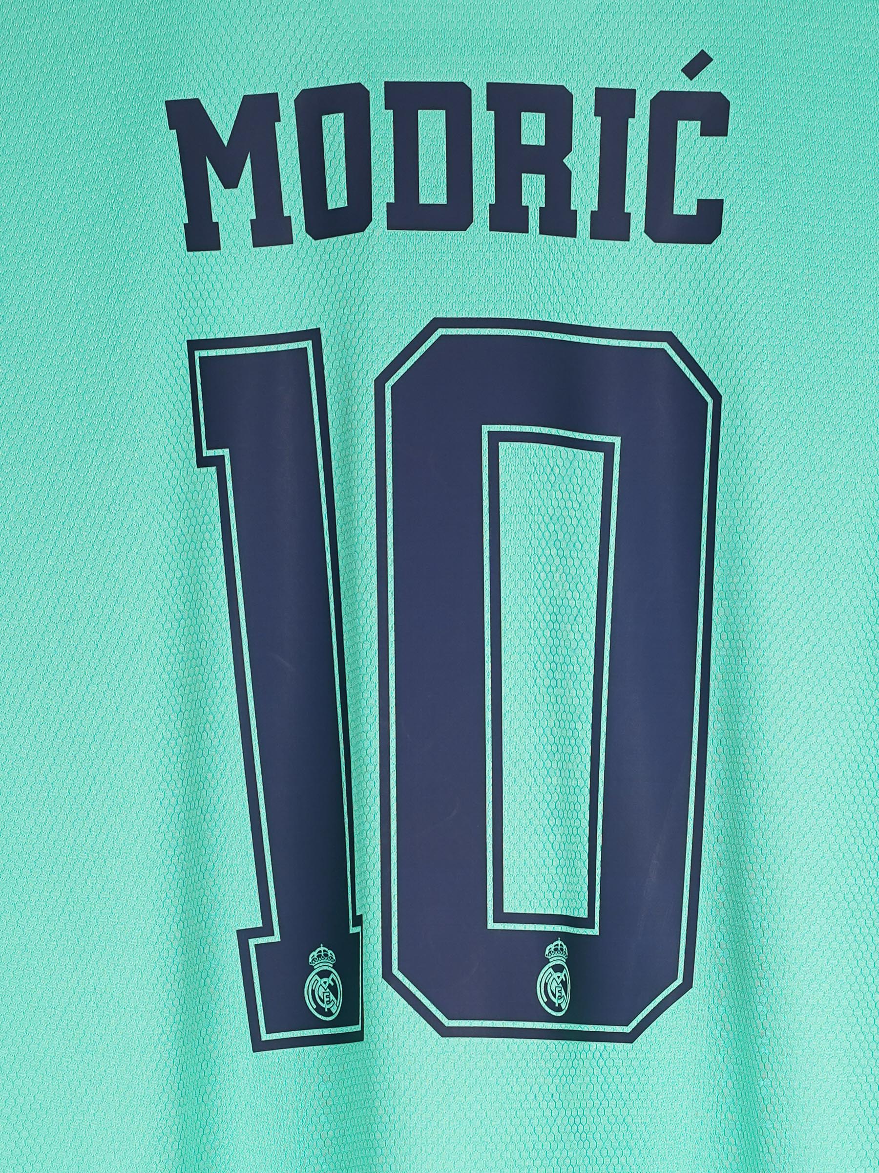 Real Madrid Third Football Shirt 2019/20 - Modric #10 - Size M