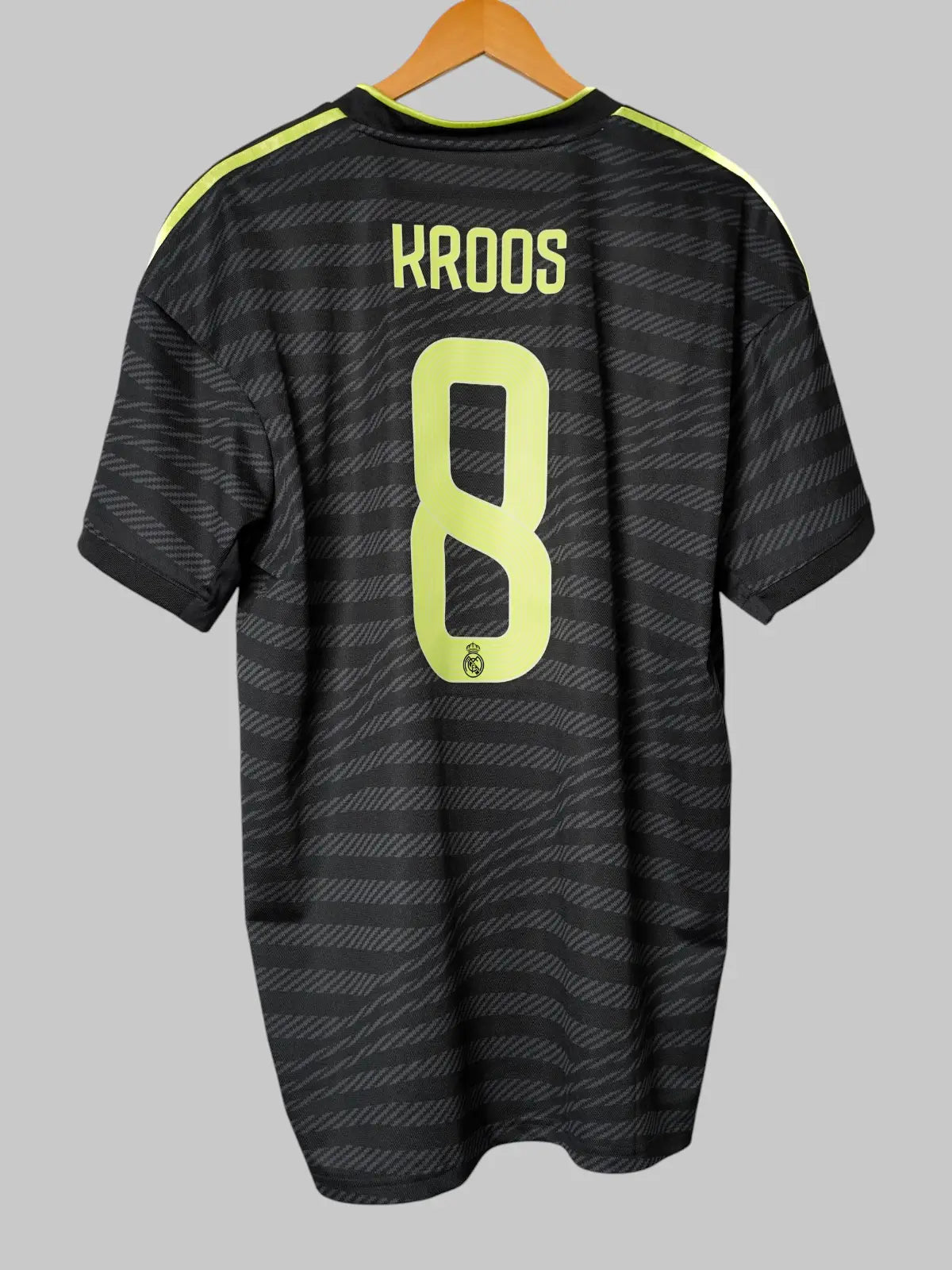 2022/23 Real Madrid Kroos #8 Third Shirt (XL) Adidas