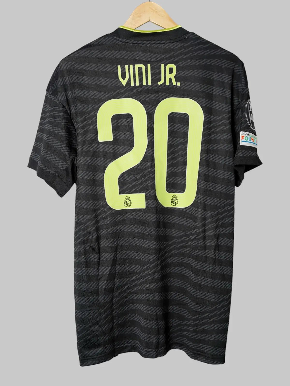 Real Madrid Drittes Trikot 2022/23 Vini JR. 20 (L)