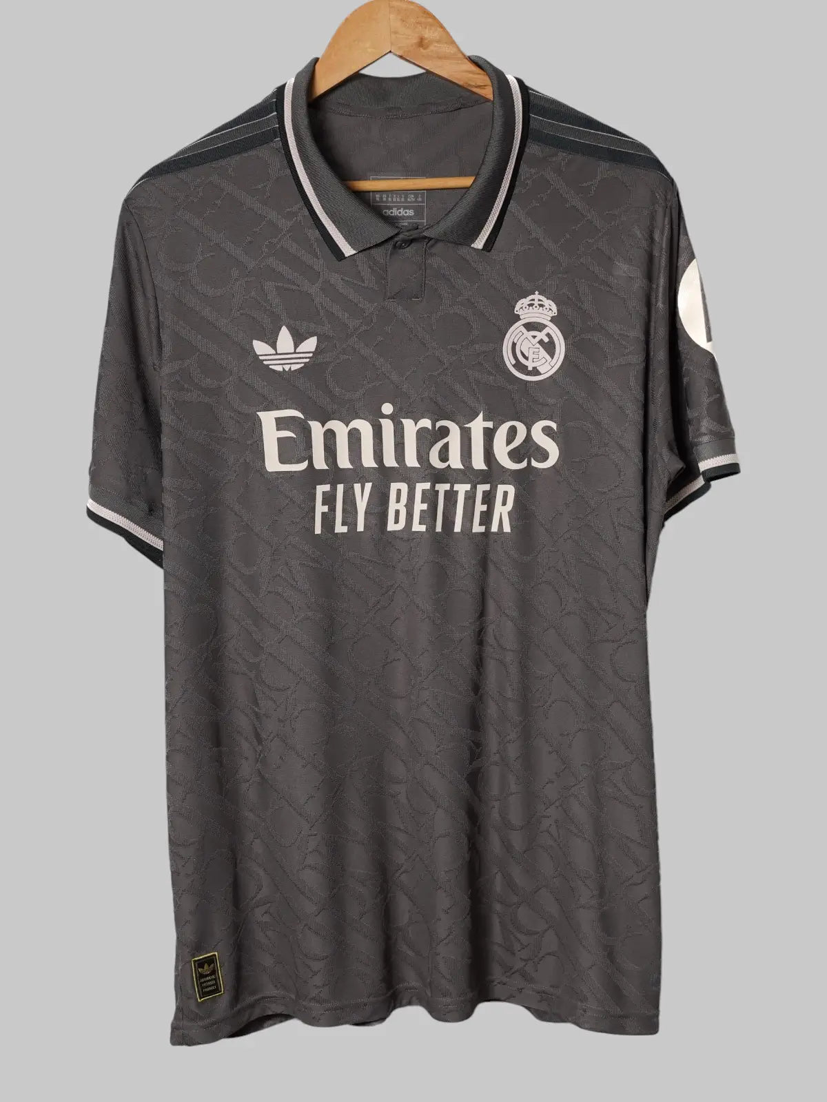 Real Madrid Drittes Trikot Spieler Ausgabe 2024/25 Bellingham 5 (XL)