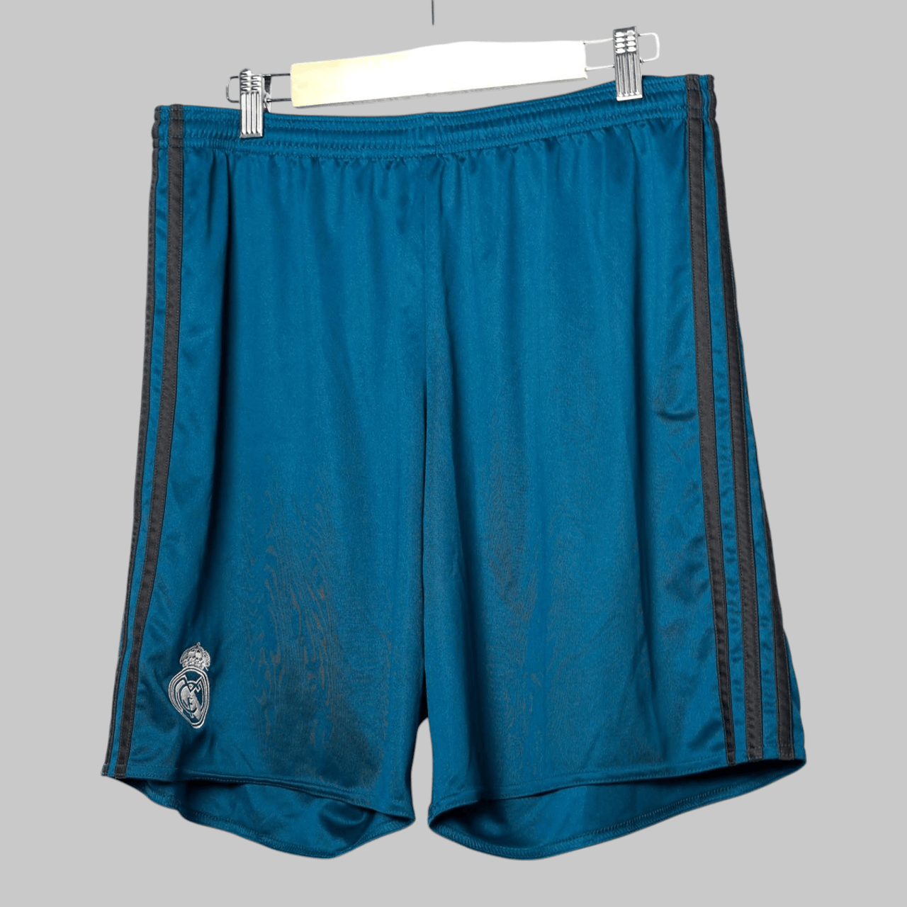 Real Madrid Third Shorts 2017/18 (M)