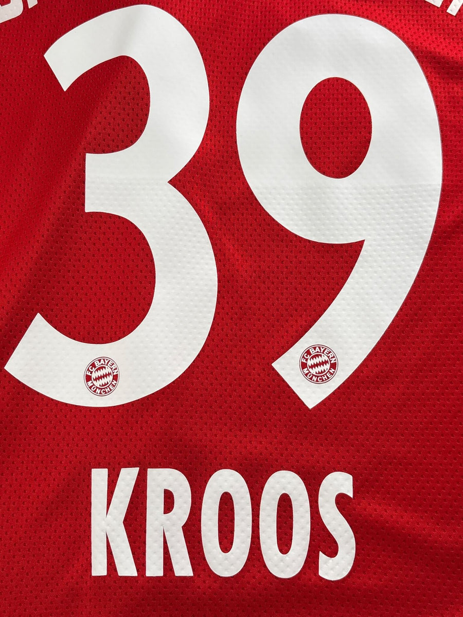2009/10 Bayern Munchen Kroos #39 Home Shirt L/S (M)