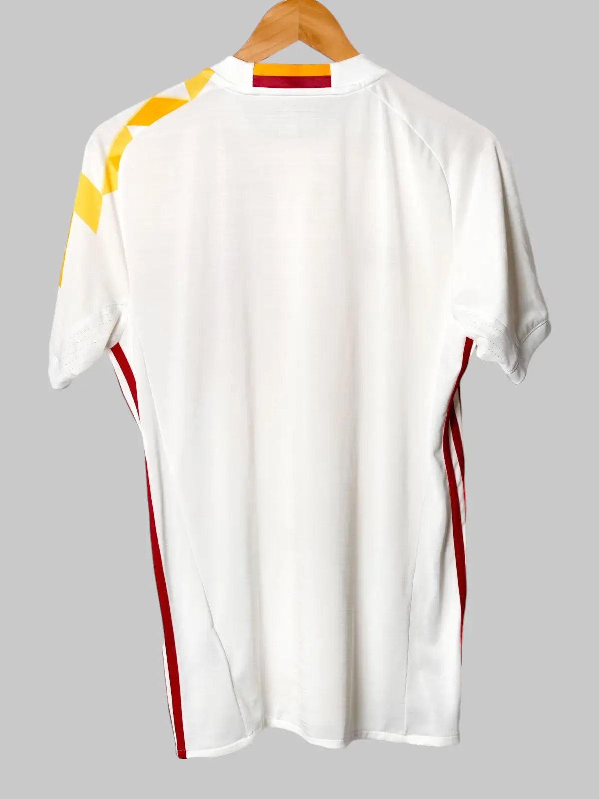 Spain Away Shirt 2016/17 (S)