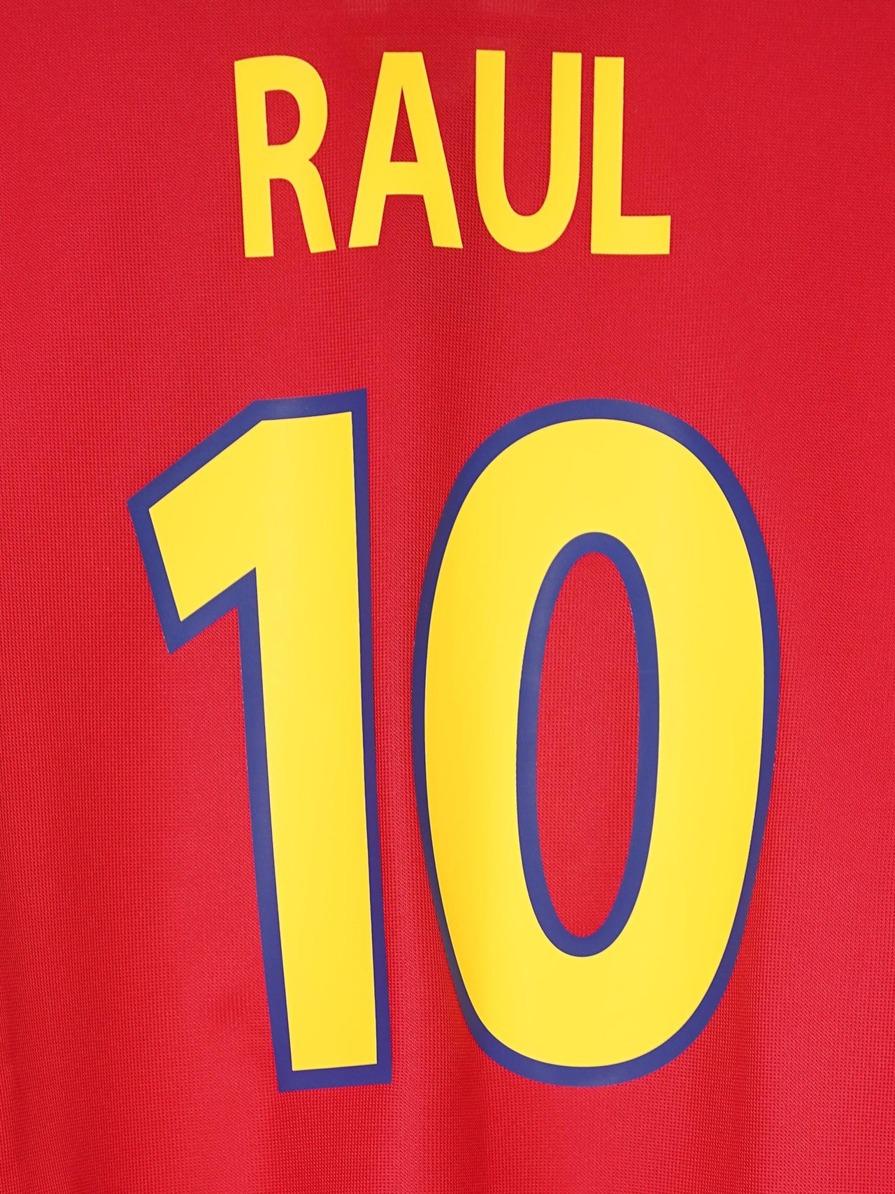 Spain Home Shirt 1999/02 Raul 10 (S)