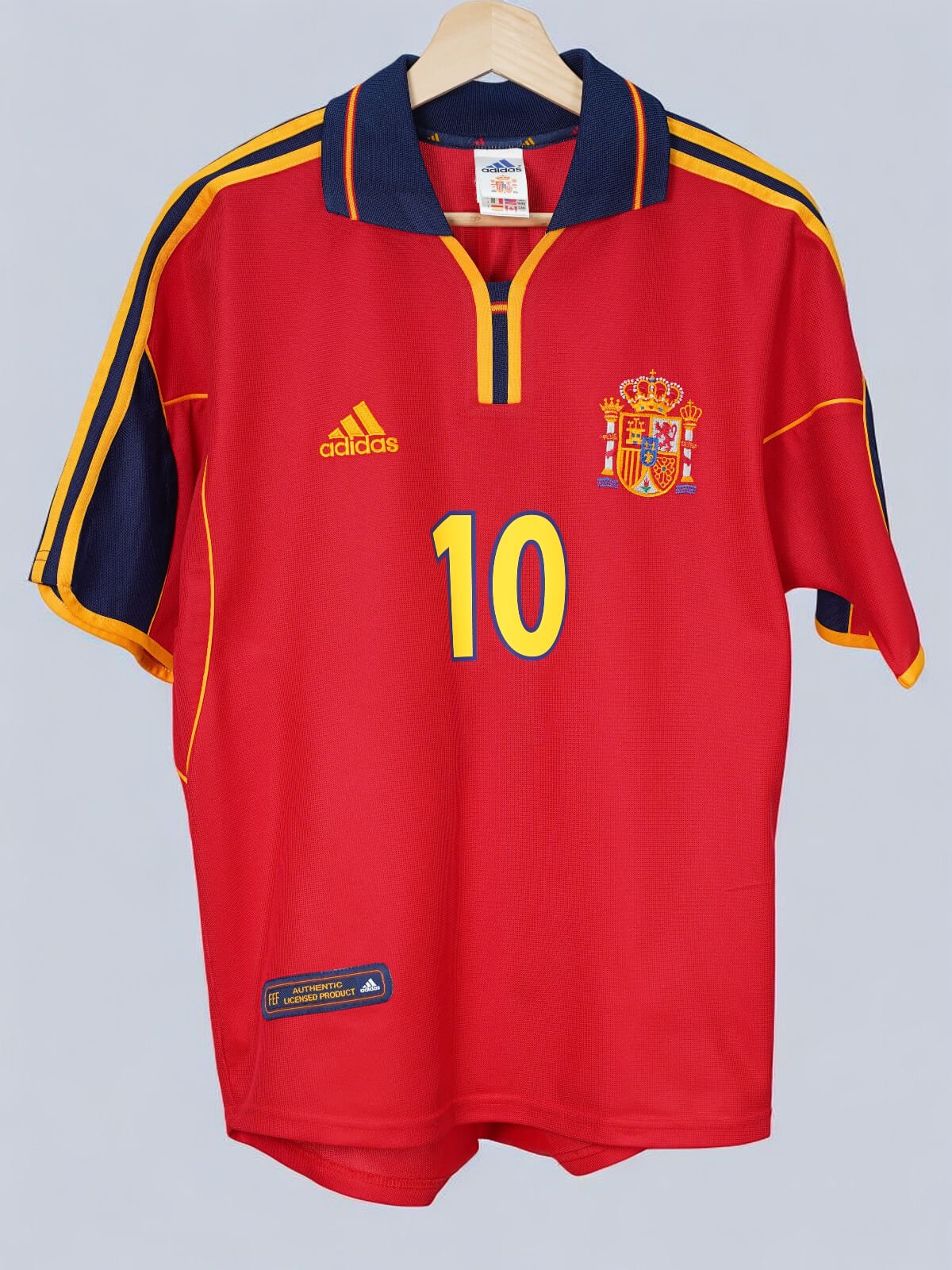 Spain Home Shirt 1999/02 Raul 10 (S)