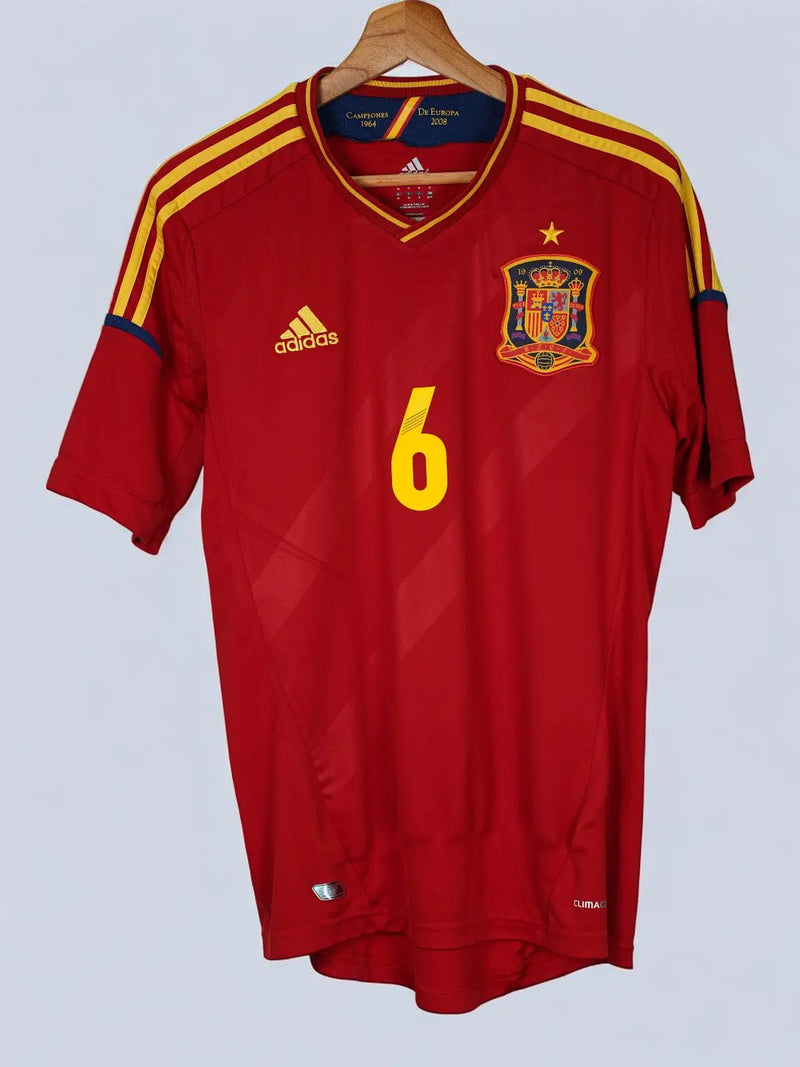 Spain Home Shirt 2011/12 A.Iniesta 6 (M)