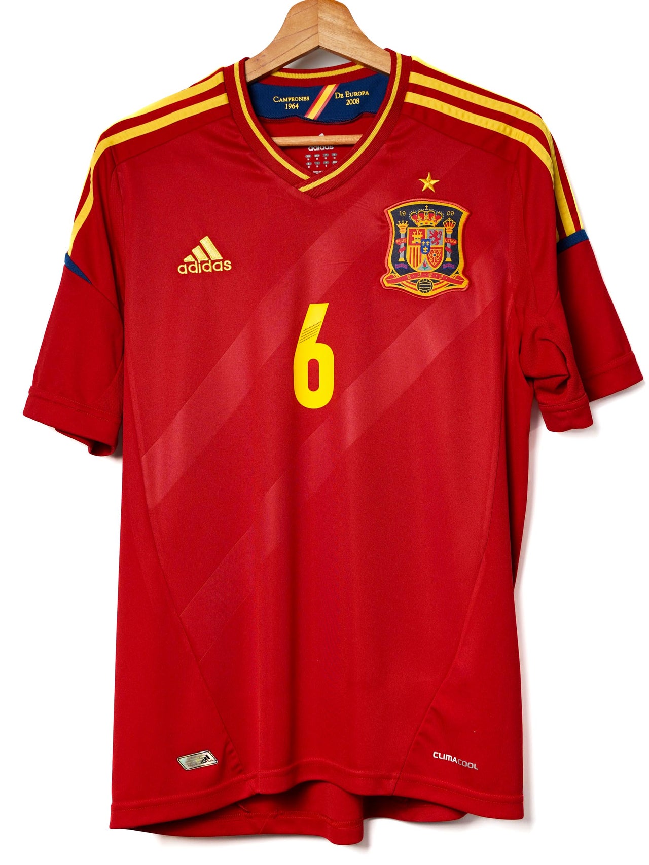 Spain Home Shirt 2012/13 A.Iniesta 6 (M)