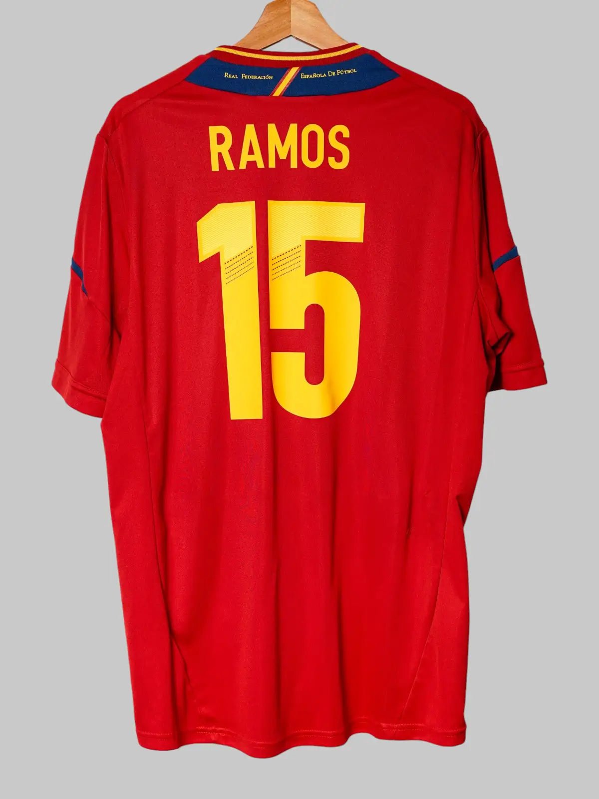 Spain Home Shirt 2012/13 Sergio Ramos 15 (XL)
