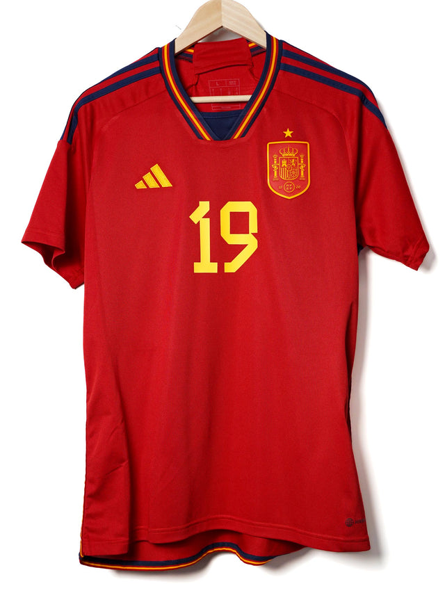 Spain Home Shirt 2022/23 Lamine Yamal 19 (L)