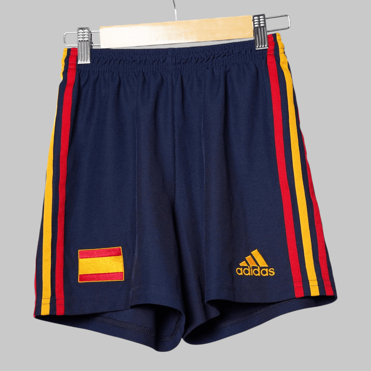 Spain Home Shorts 2004/6 (L Kids)