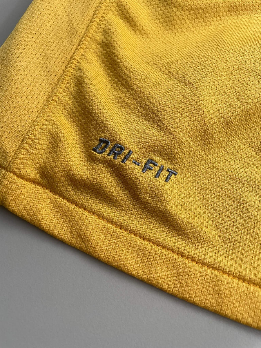 2010/11 Australia Home Shirt (M)