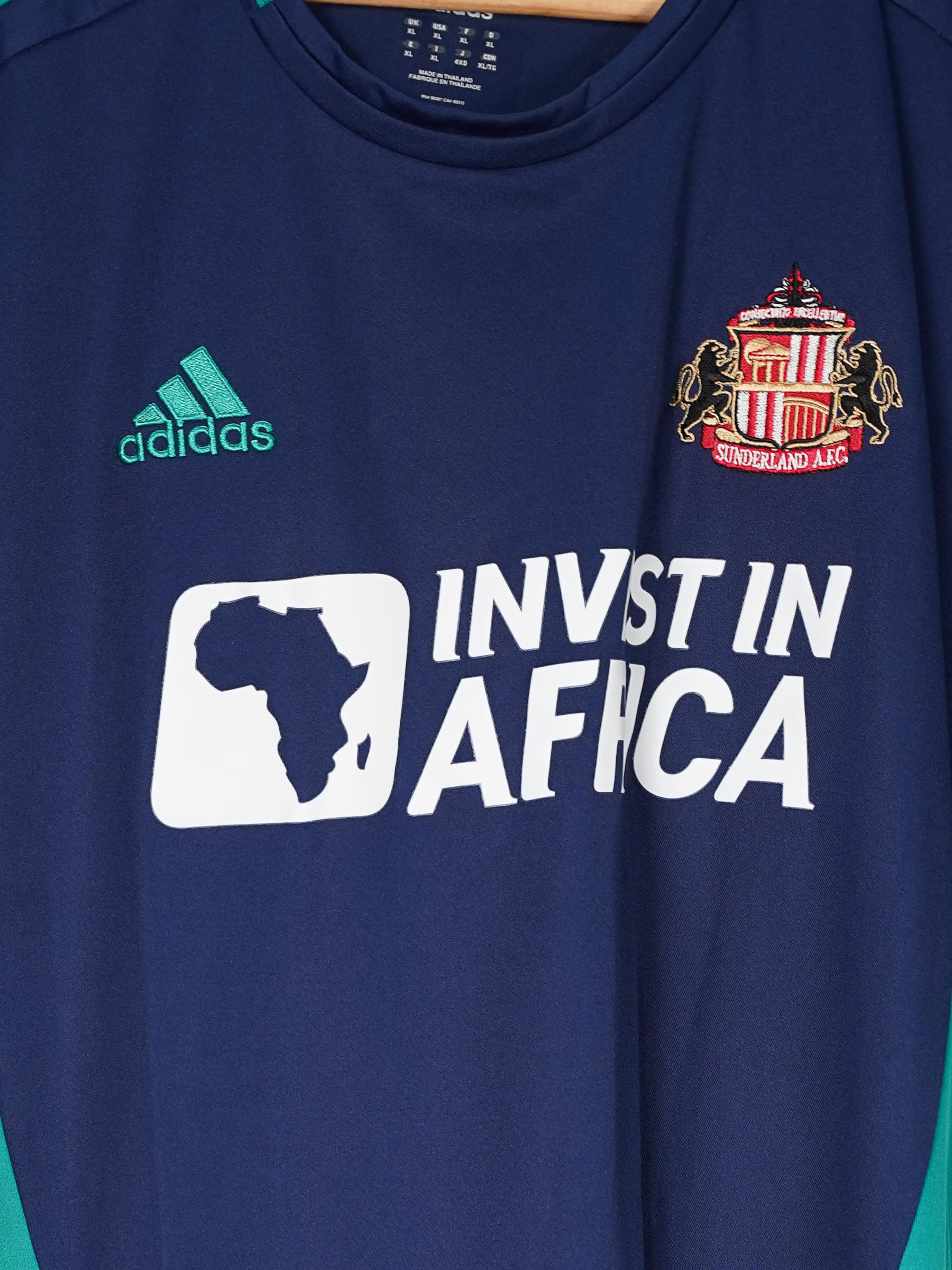 Sunderland Away Shirt 2012/3 Player Issue Johnson 21 (XL)