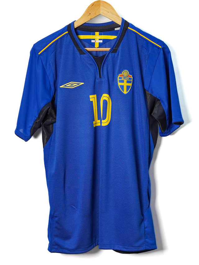 Sweden Away Shirt 2005/06 Ibrahimovic 10 (M)