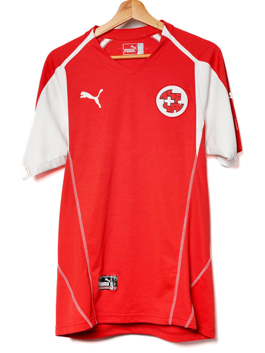 Switzerland Home Shirt 2004/5 (M)