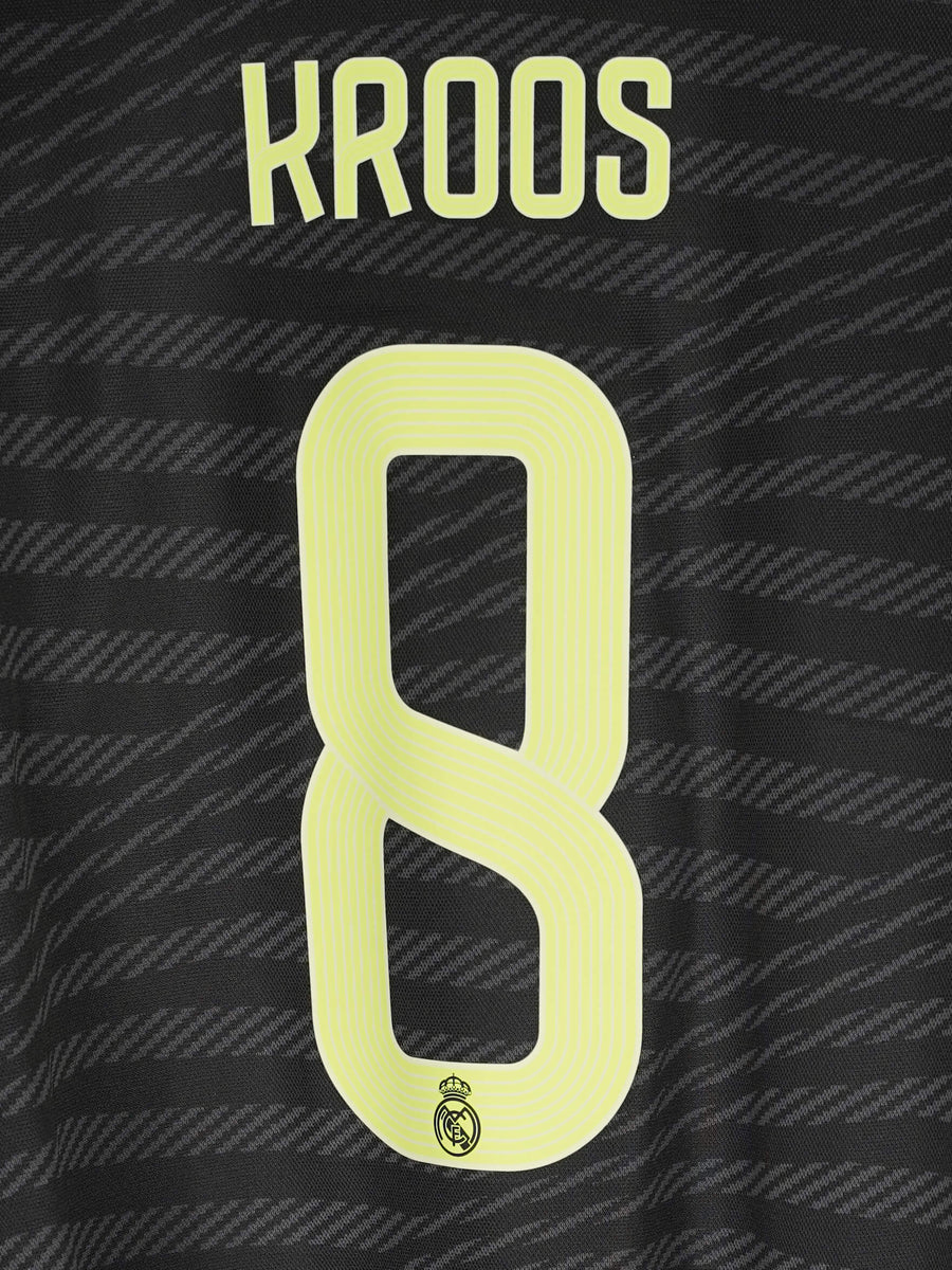 2022/23 Real Madrid Kroos #8 Third Shirt (M)