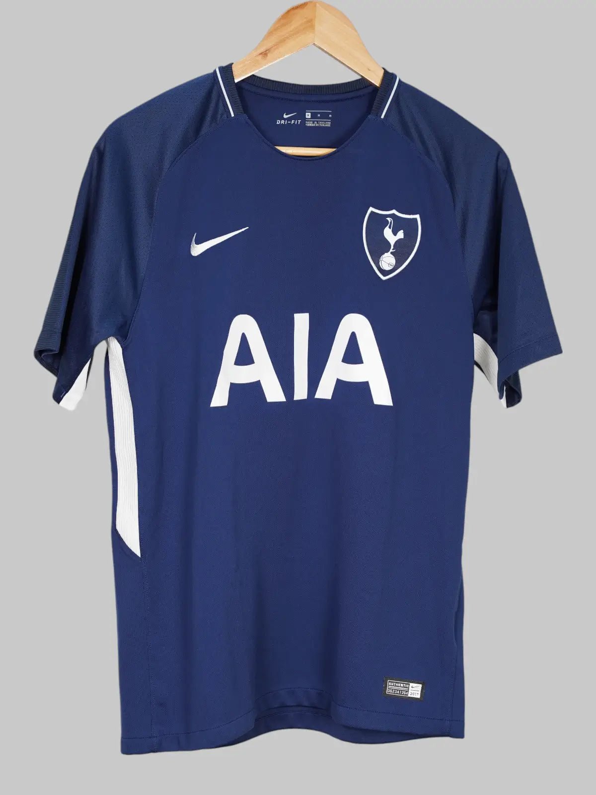Tottenham Hotspur Away Shirt 2017/18 Kane 10 (M)