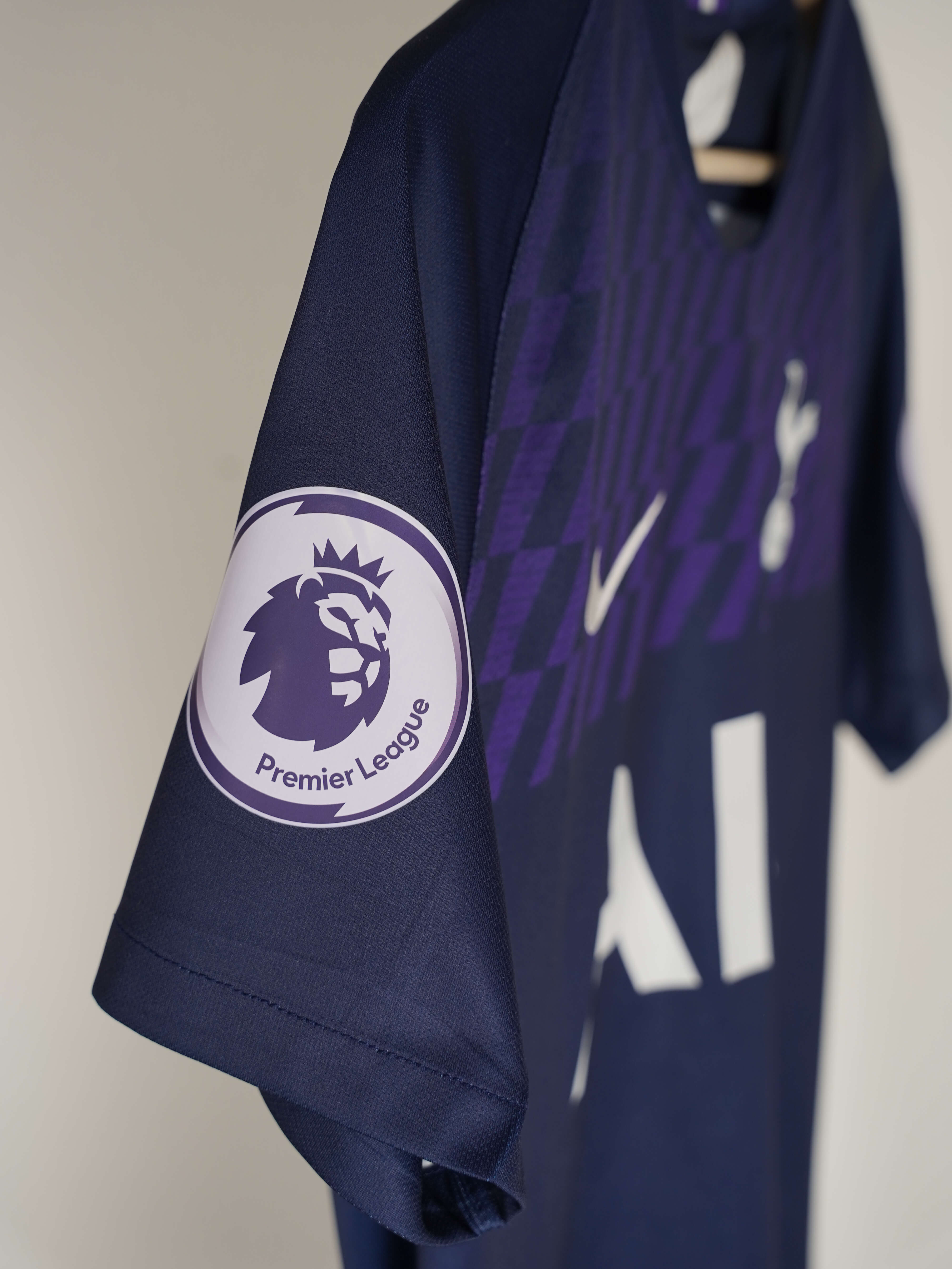 2019/20 Tottenham Hotspur Son #7 Away Shirt (S) Nike – First11