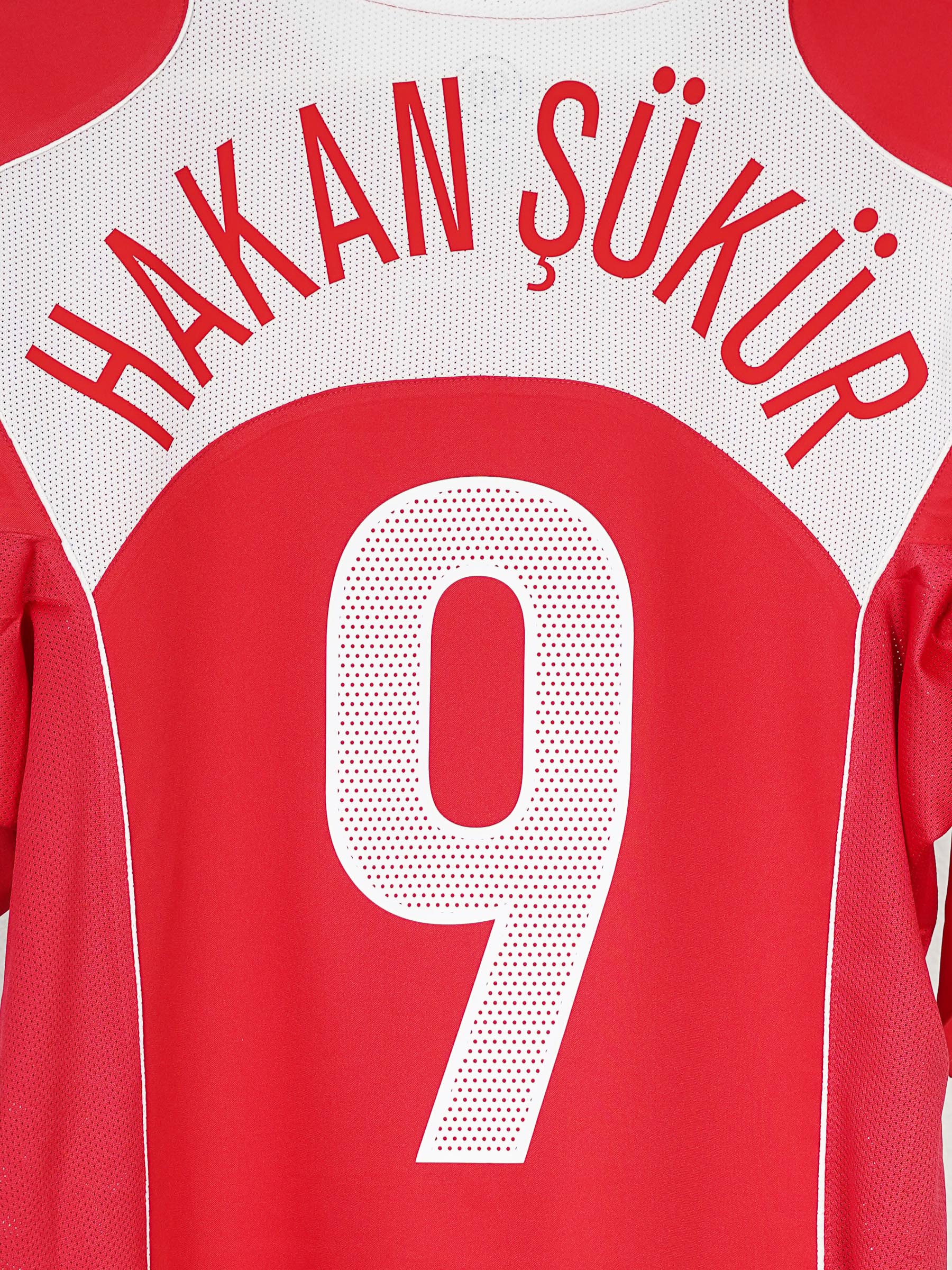 2004/05 Turkey Şükür #9 Home Shirt (L) Nike | First11