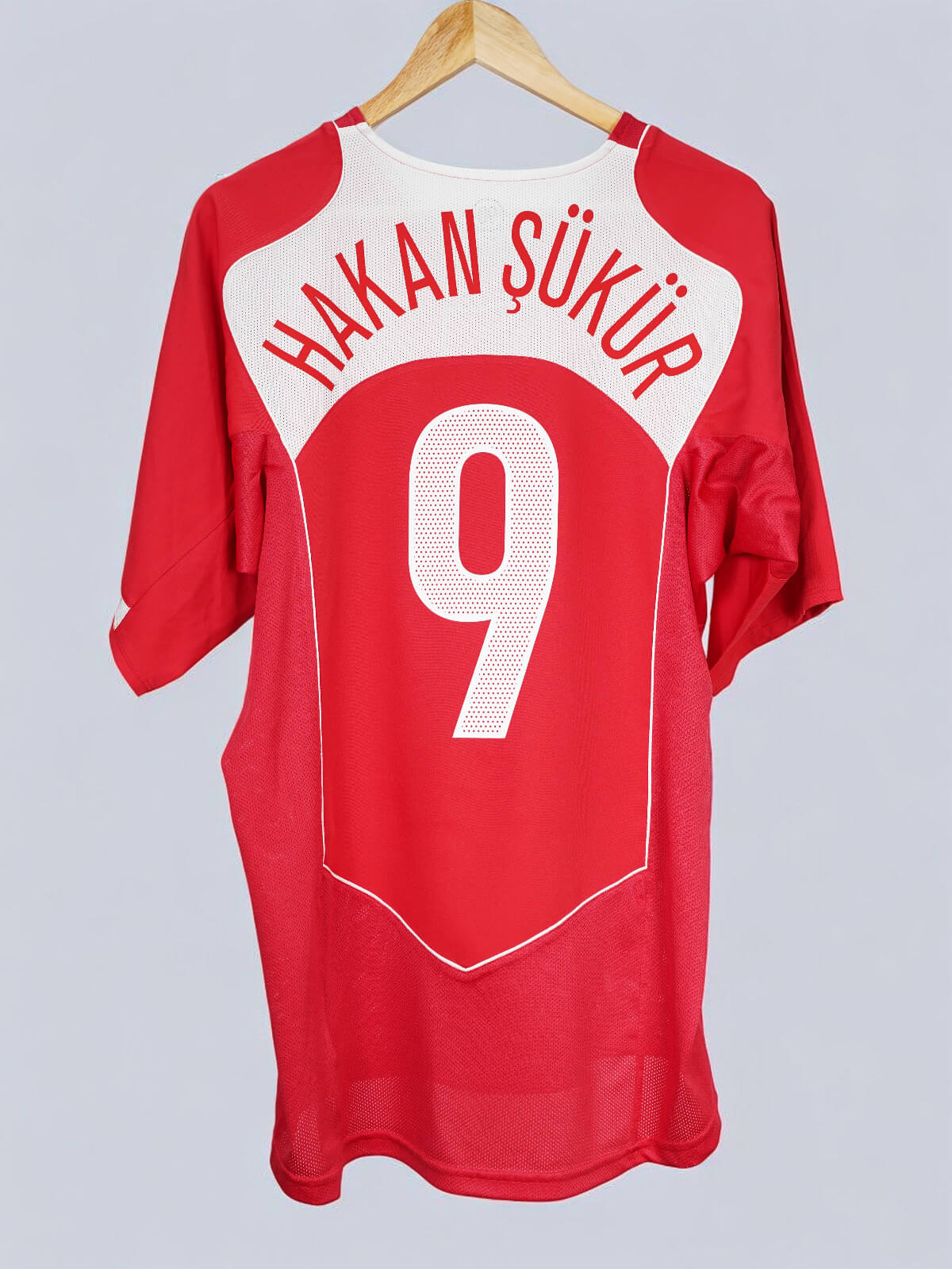2004/05 Turkey Şükür #9 Home Shirt (L) Nike | First11