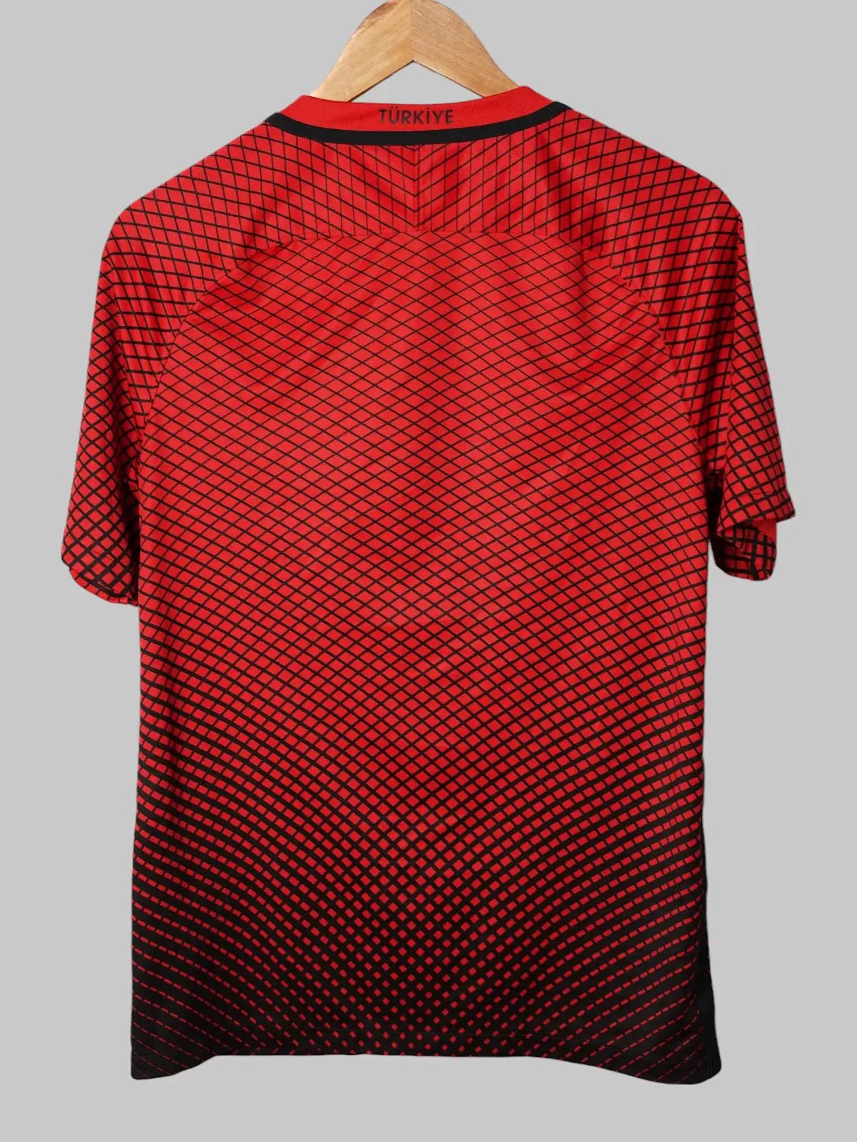 Turkey Home Shirt 2016/17 (S)