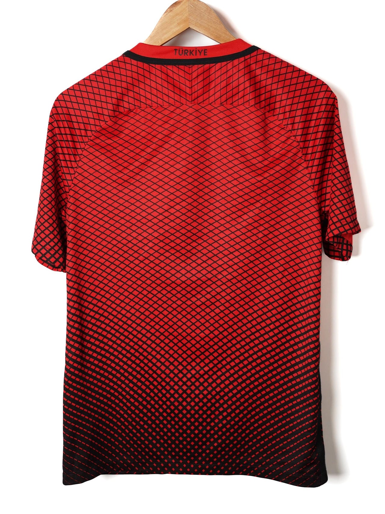 Turkey Home Shirt 2016/17 (S)