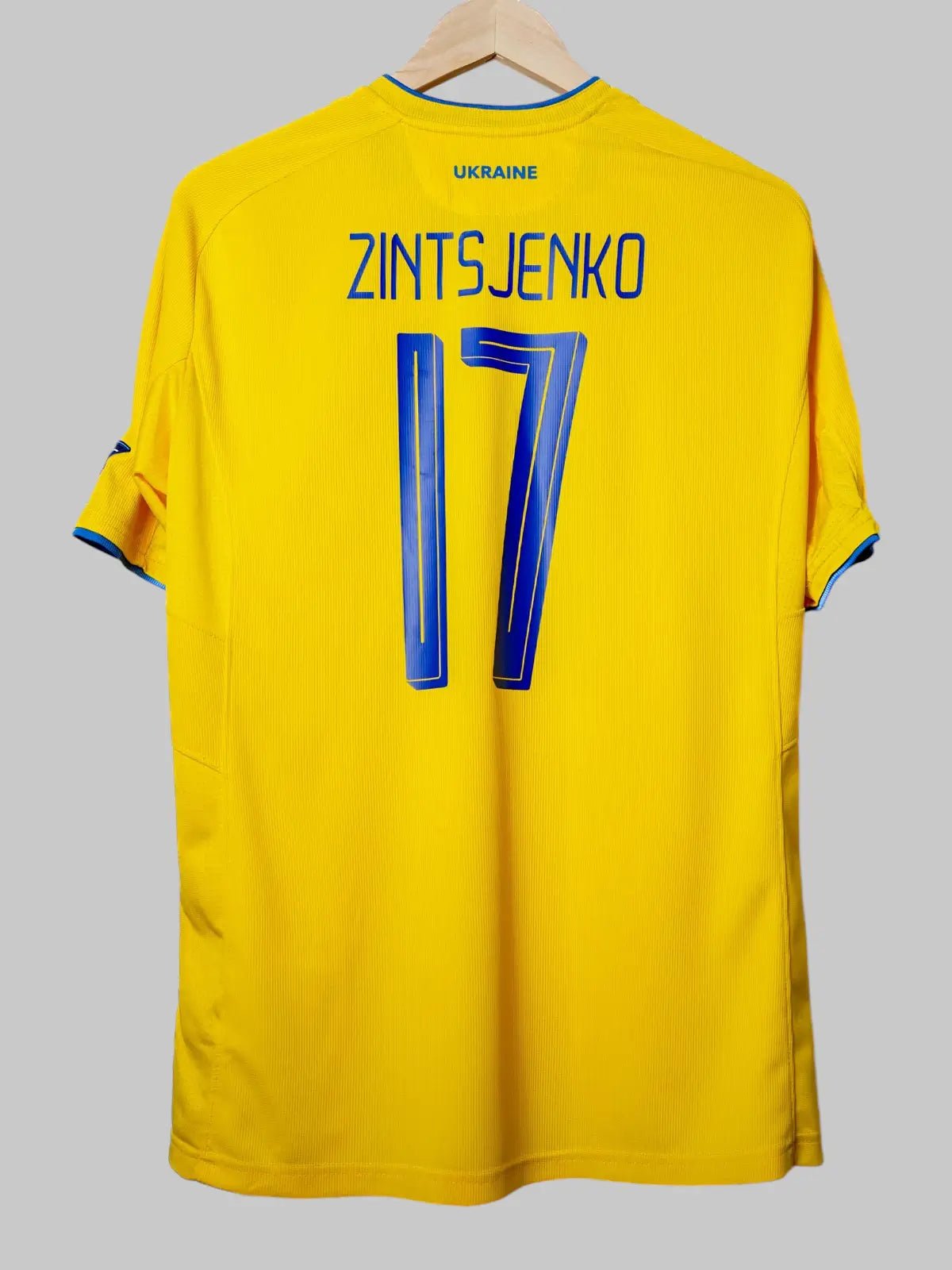Ukraine Heimtrikot 2020/2021 Zintsjenko 17 (L)