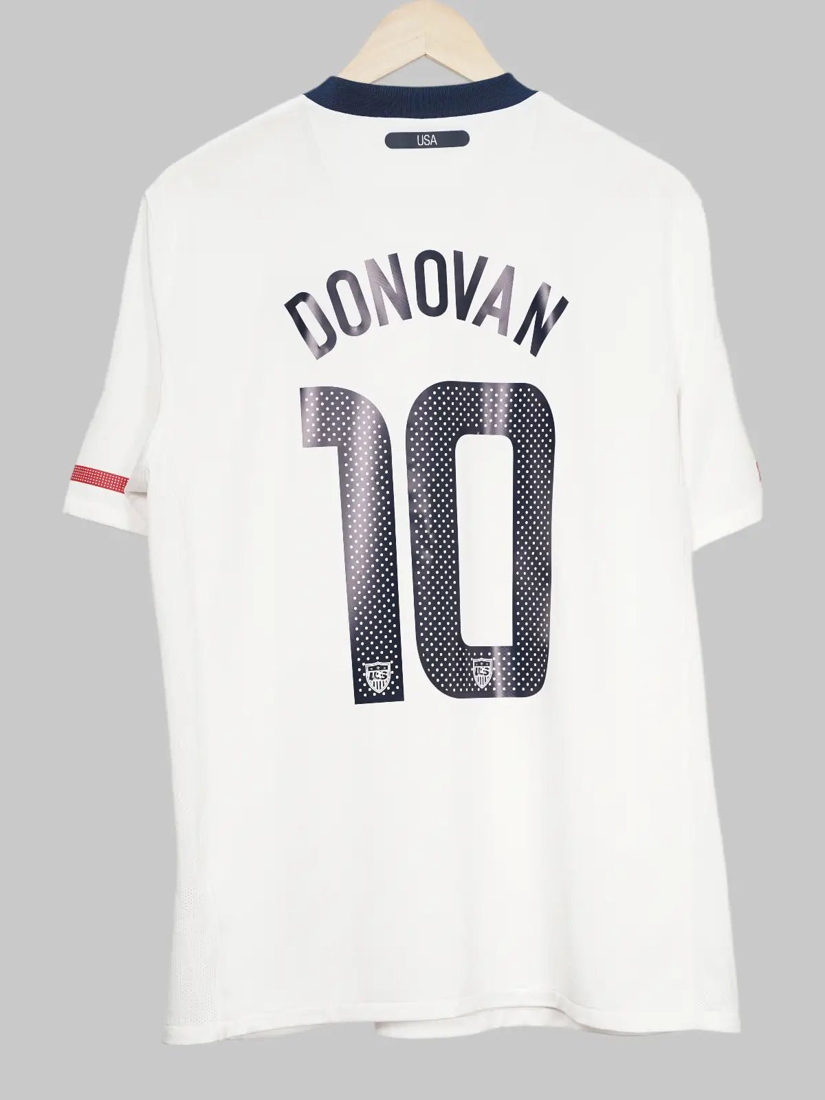 USA Home Shirt 2010/11 Donovan 10 (L)