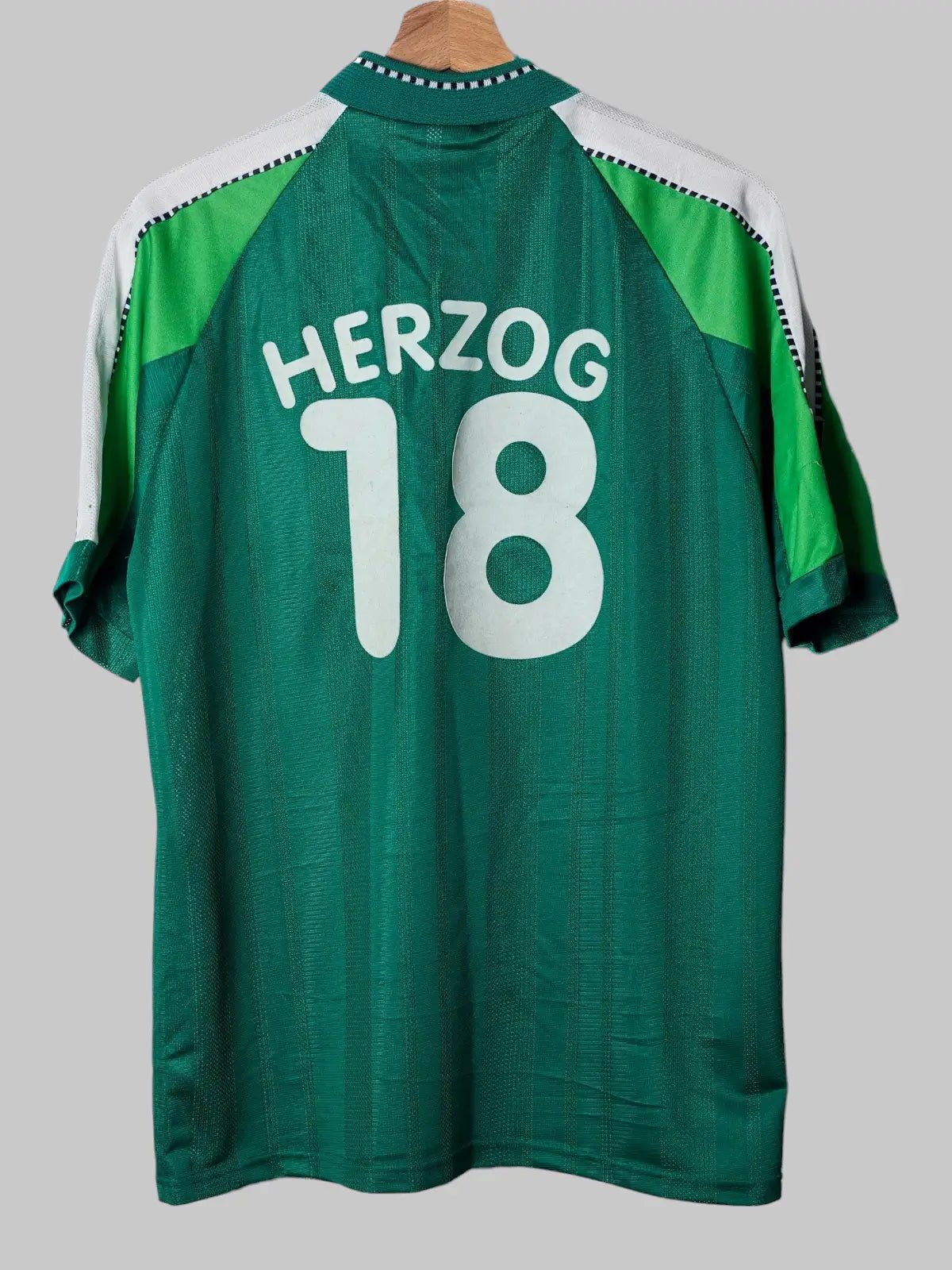 Camiseta local Werder Bremen 1997/98 Herzog 18 (XL Niños)