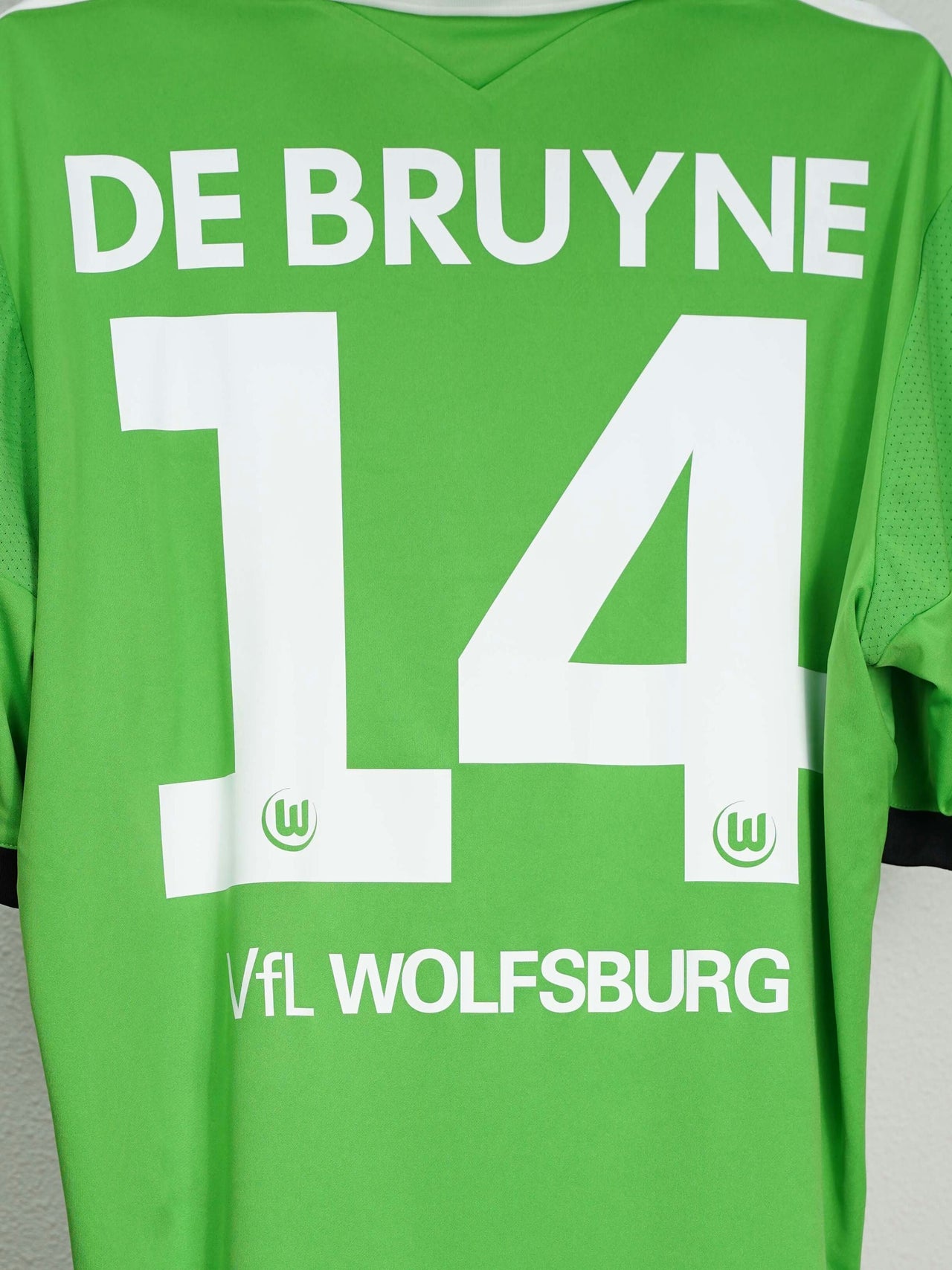 Wolfsburg Home Shirt 2013/14 De Bruyne 14 (XL)