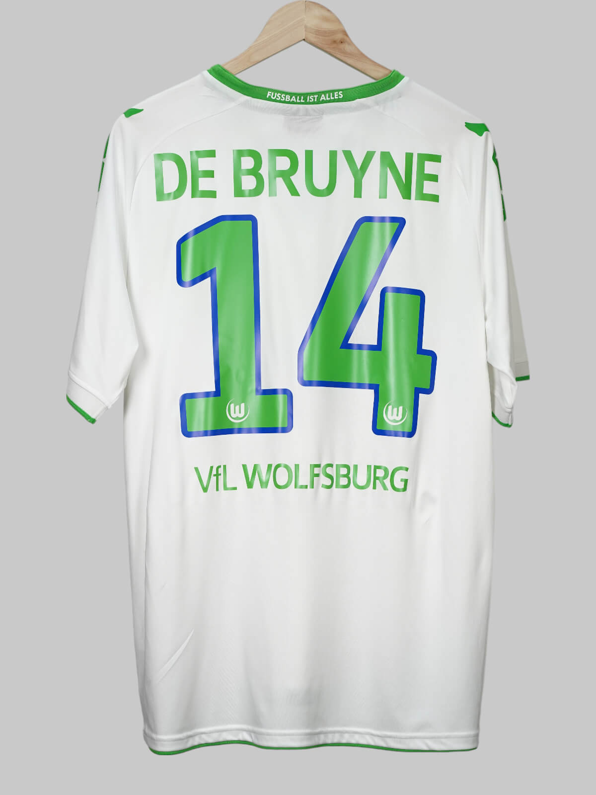 2015/16 Wolfsburg De Bruyne #14 Home Shirt (L) Kappa | First11