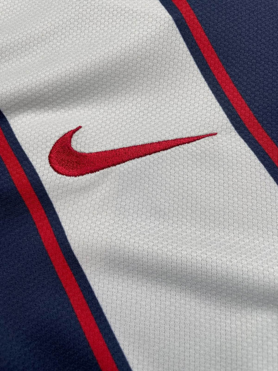 2010/11 USA Donovan #10 Away Shirt (L)