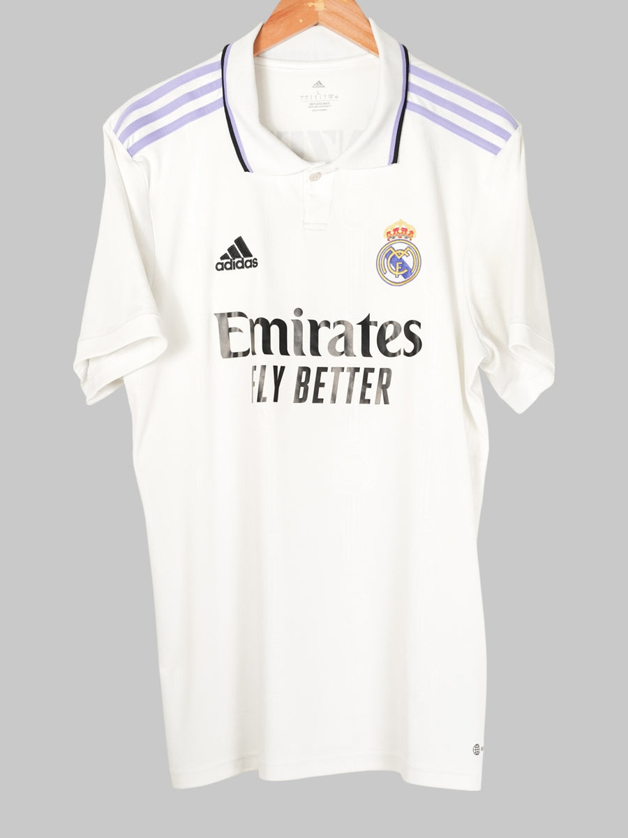 2022/23 Real Madrid Benzema #9 Home Shirt (L)