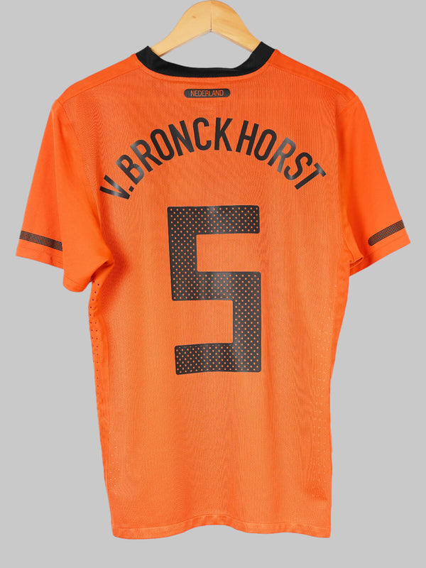 Netherlands Home Shirt Player Issue 2010/11 V.Bronckhorst #5 (M)