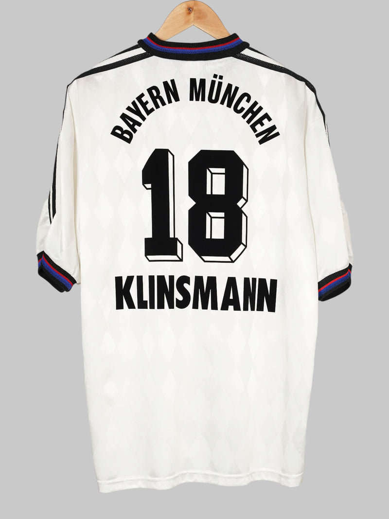 Bayern Munich Away Shirt 1996-98 Klinsmann #18 (XL)