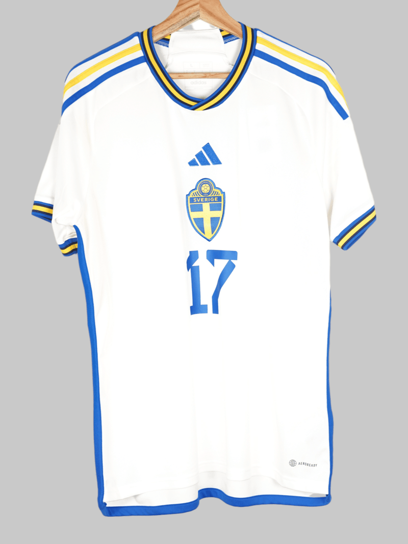 2022/23 Sweden Gyokeres #17 Away Shirt (L)