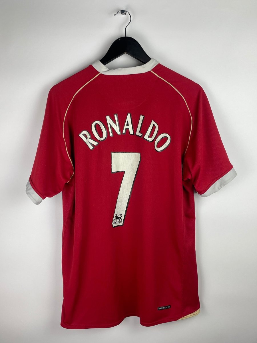 Man United Home Shirt 2006/7 Ronaldo #7 - 7/10 - L