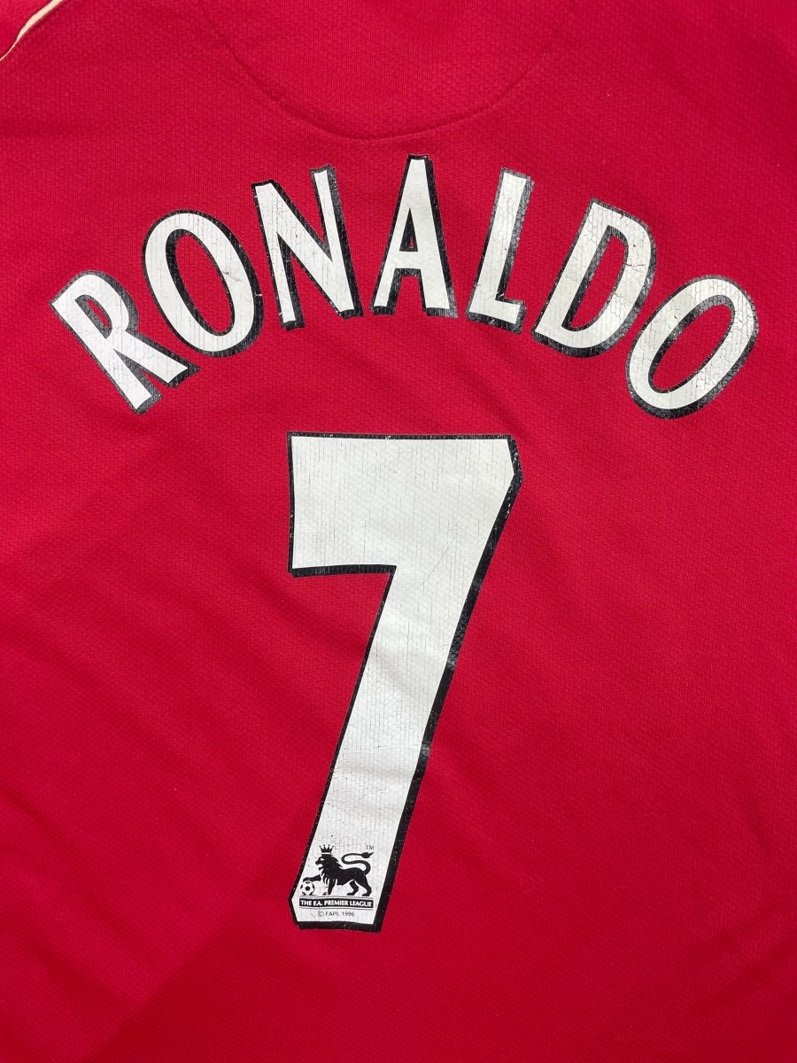 Man United Home Shirt 2006/7 Ronaldo #7 - 7/10 - L