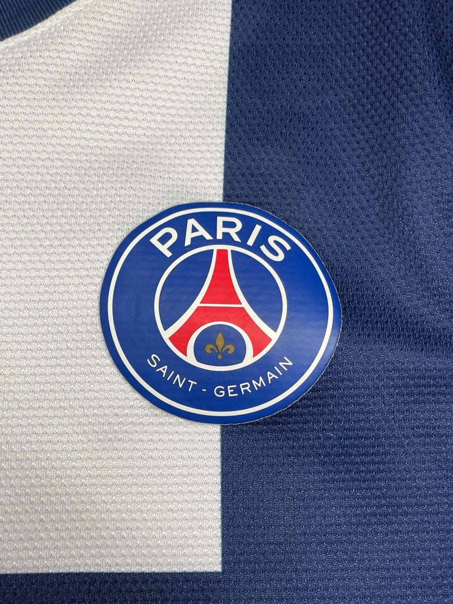 PSG Home Shirt 2013/14 Cavani #9 -7/10 - L